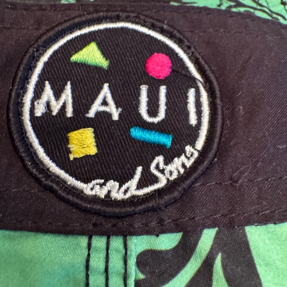 Maui and Sons size 36/L board shorts knee length. Multicolor & floral pattern. - Picture 6 of 8
